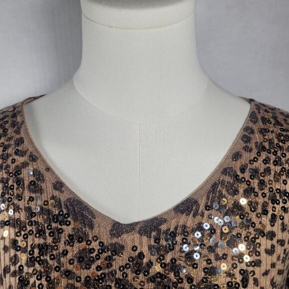 Chicos Leopard V-Neck Sequin Embellished Long Sleeve Sweater Womens Size 1 M/8 - Picture 3 of 11